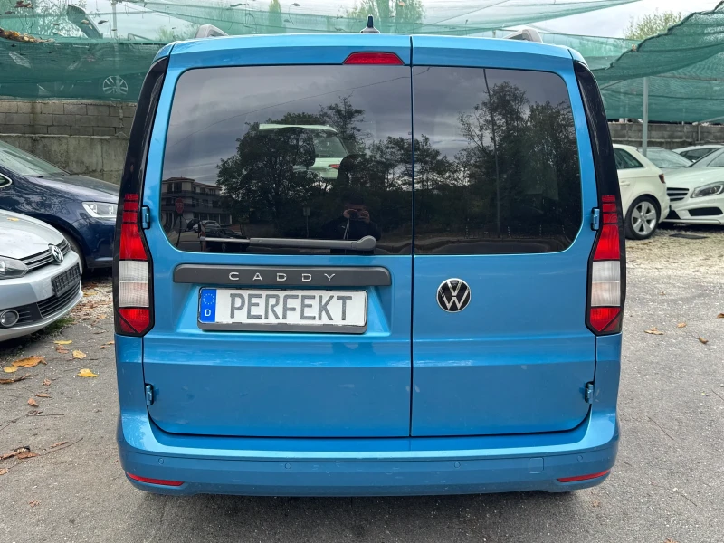 VW Caddy 2.0TDI DSG* Space, снимка 5 - Автомобили и джипове - 52181592