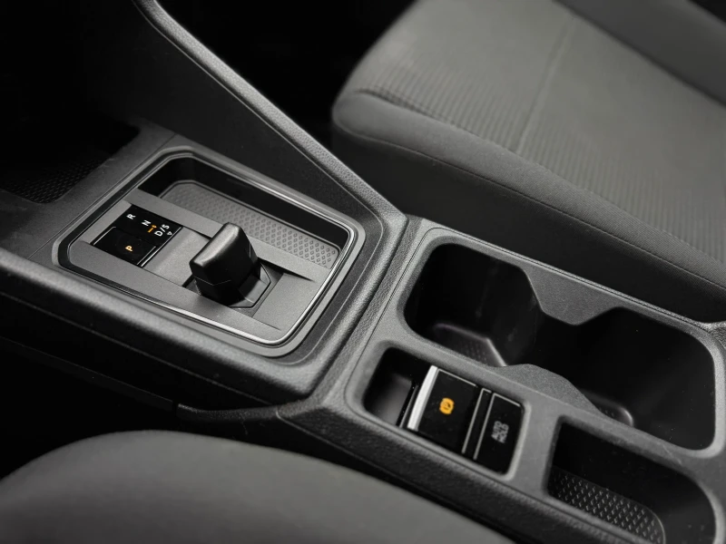 VW Caddy 2.0TDI DSG* Space, снимка 9 - Автомобили и джипове - 52181592