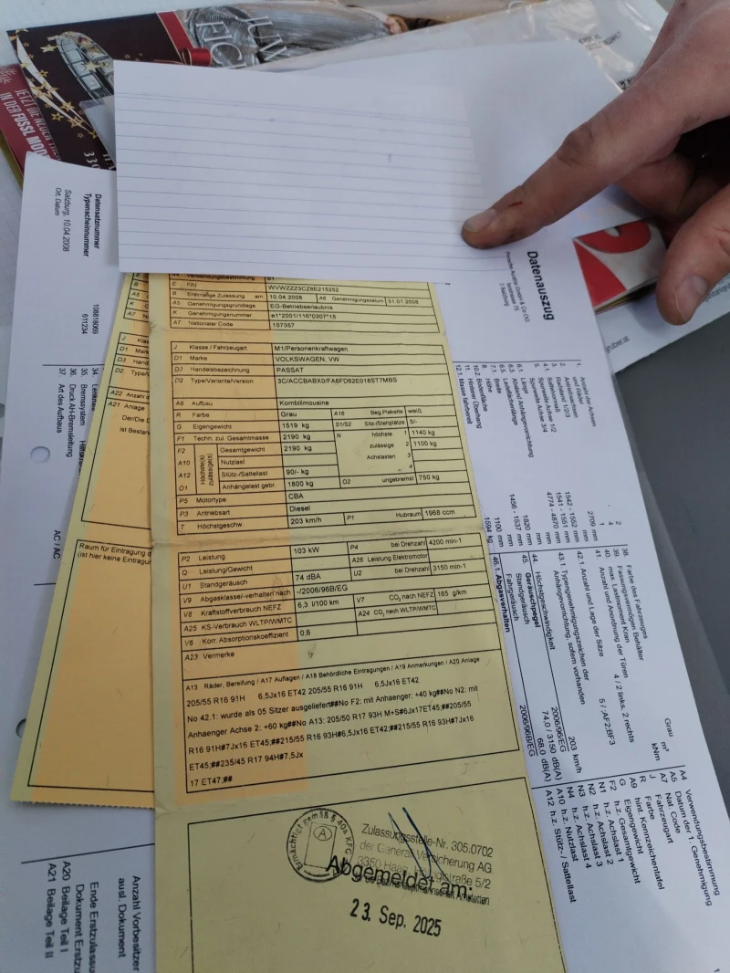 VW Passat 2.0 TDI Комарел, снимка 5 - Автомобили и джипове - 52814890