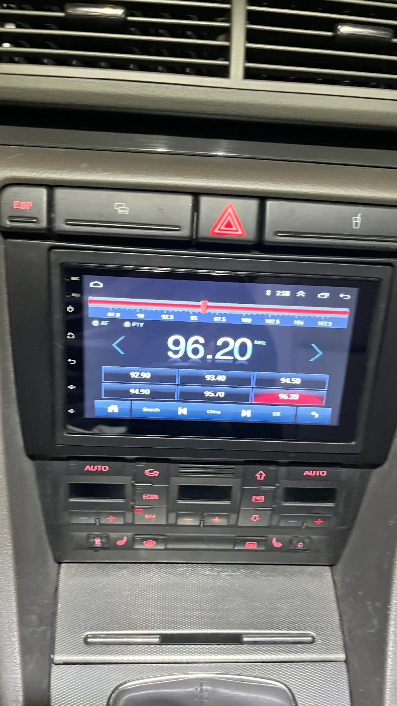 Audi A4 1.9 TDI 131коня, снимка 8 - Автомобили и джипове - 53595873