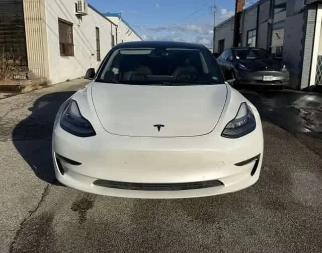 Tesla Model 3 * Standard Range Plus * CARFAX * БЕЗ ИНЦИДЕНТИ, снимка 6 - Автомобили и джипове - 54182840