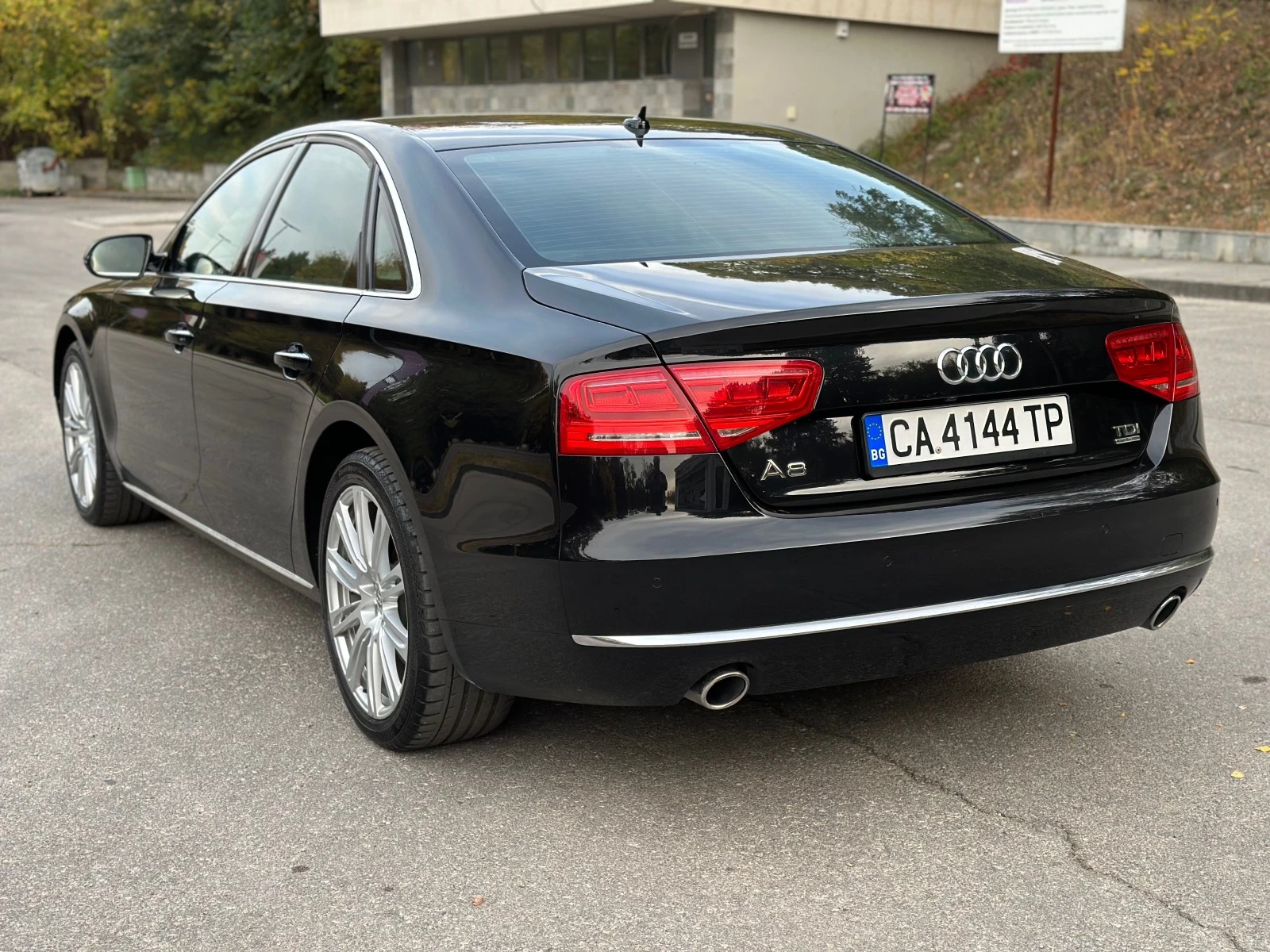 Audi A8 4.2TDI - изображение 3