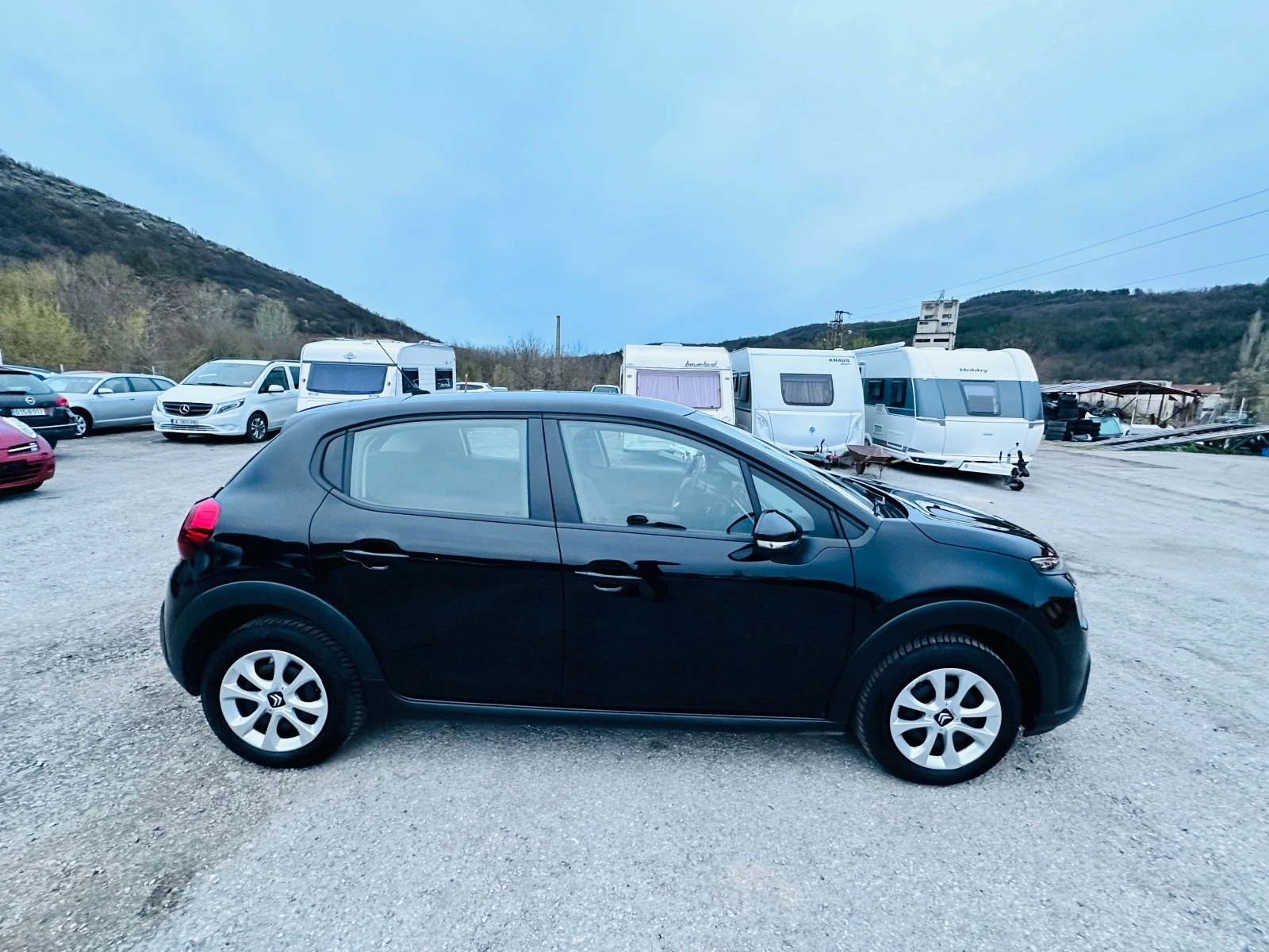 Citroen C3 1.2i КАТО НОВА - изображение 2