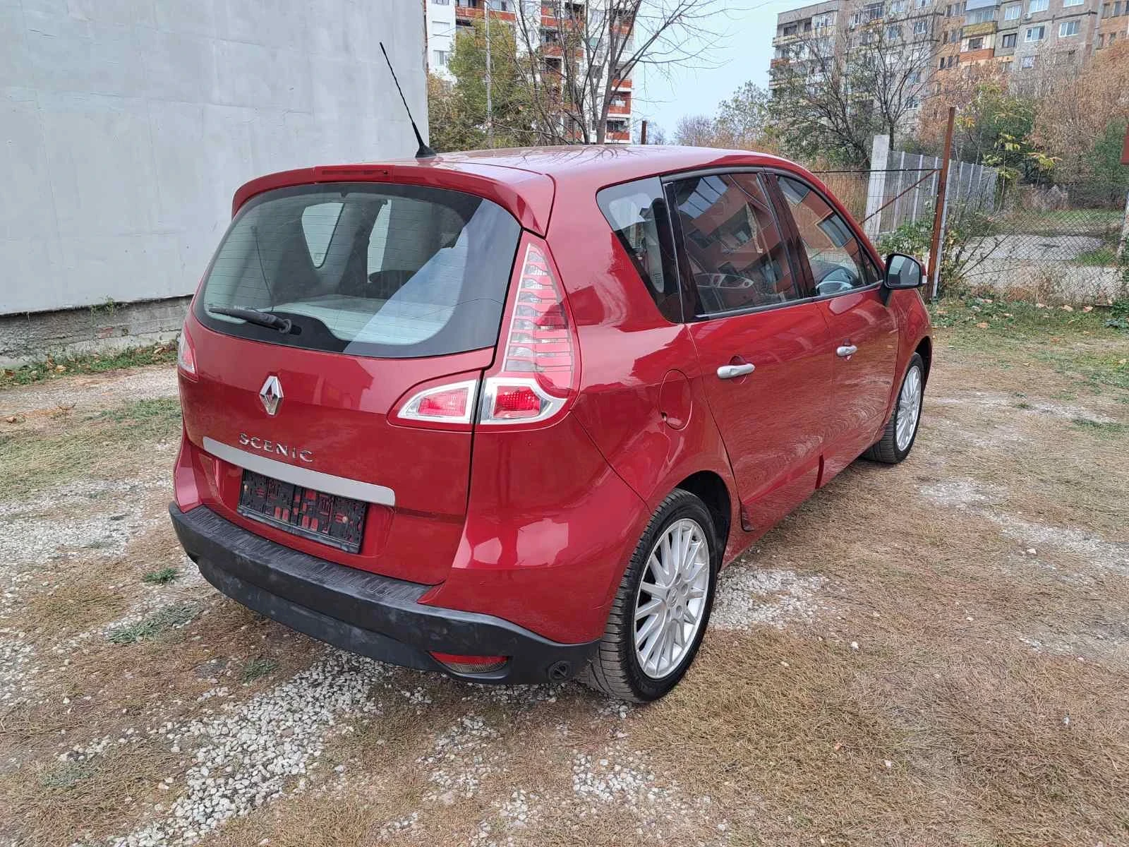 Renault Scenic  - изображение 4