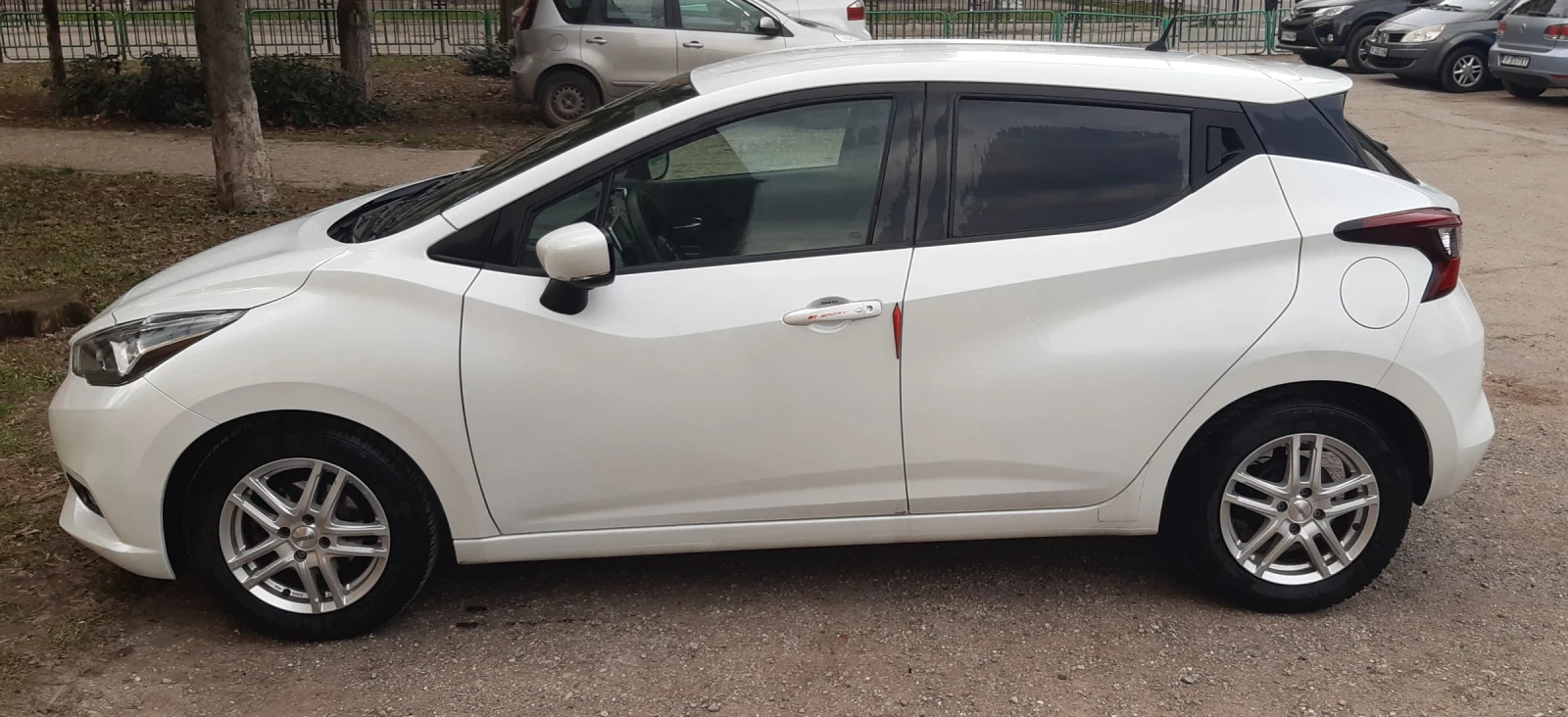 Nissan Micra 0.9 90c., снимка 12 - Автомобили и джипове - 53609281