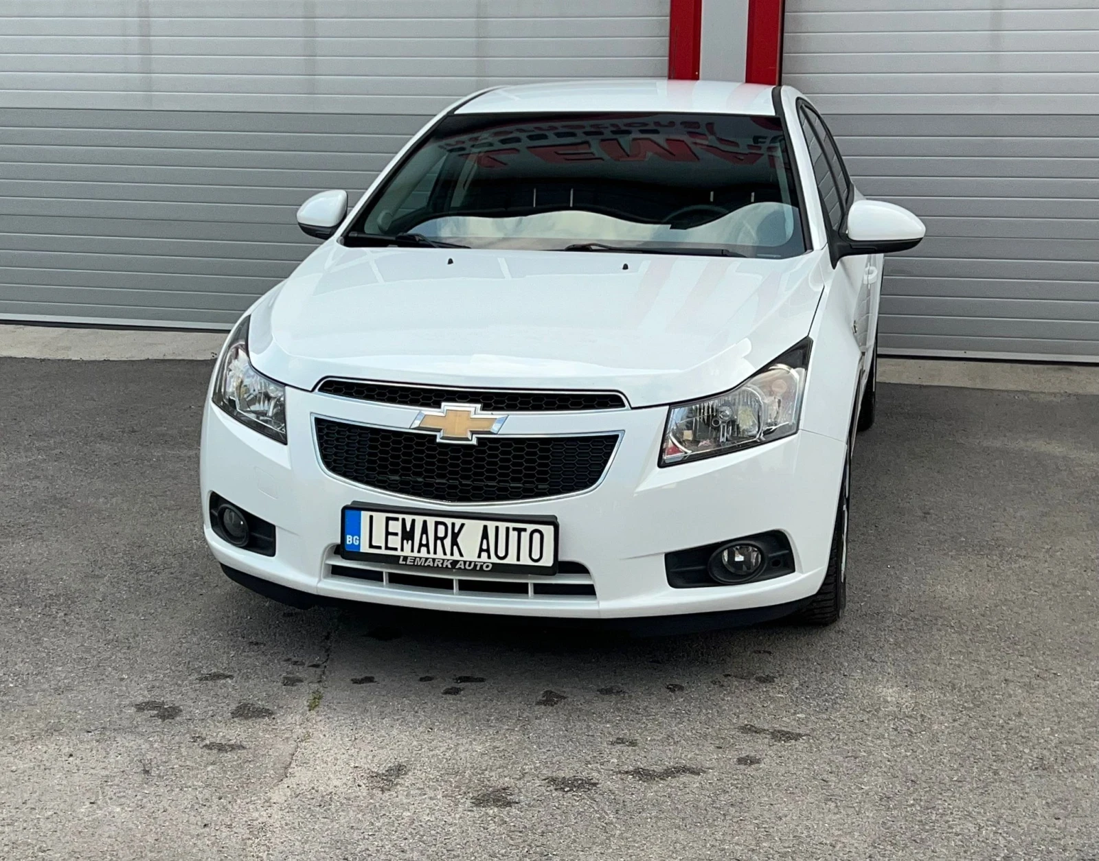 Chevrolet Cruze 1.7CRDI KLIMATIK EVRO 5B 6-СКОРОСТИ ЛИЗИНГ!!! - изображение 2