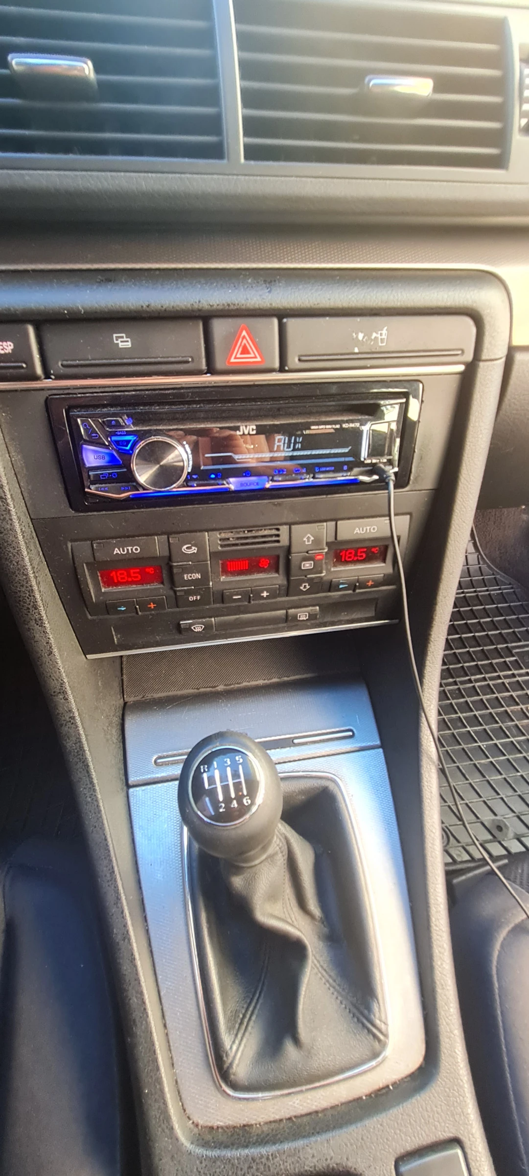 Audi A4  - изображение 5