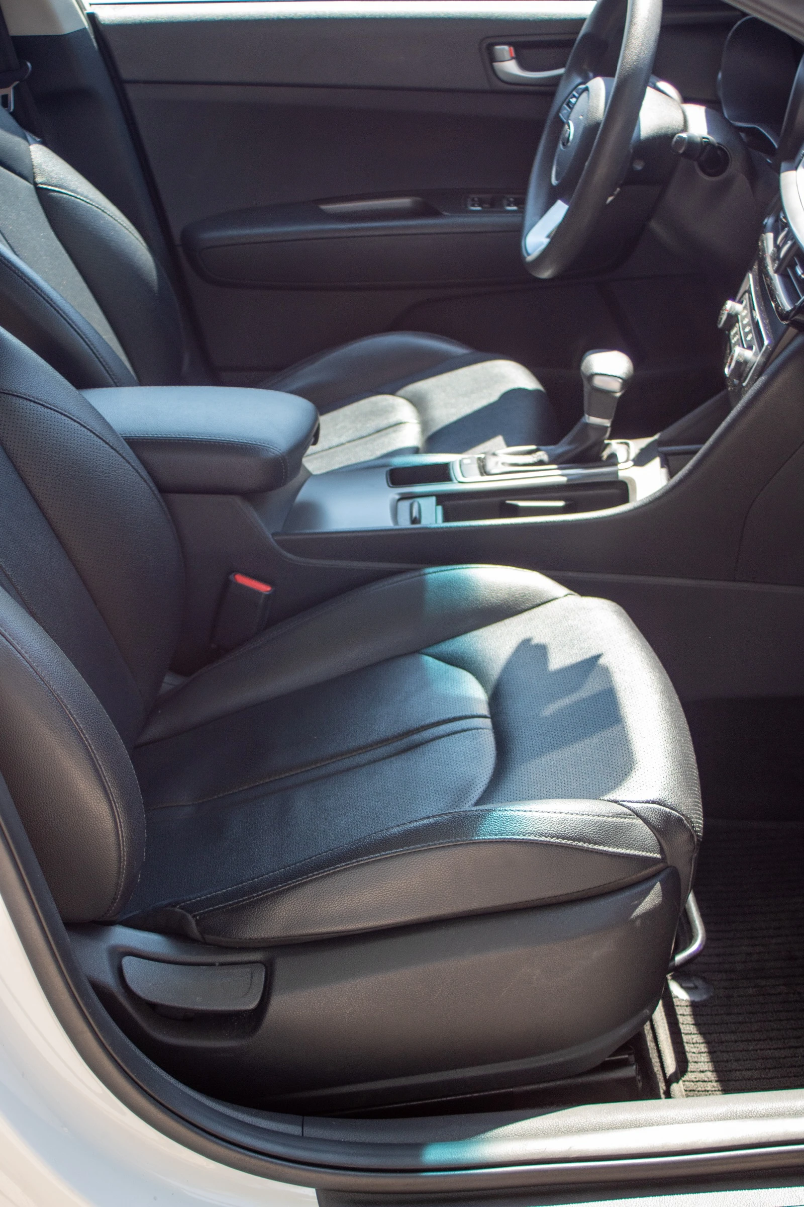 Kia K5  - изображение 8