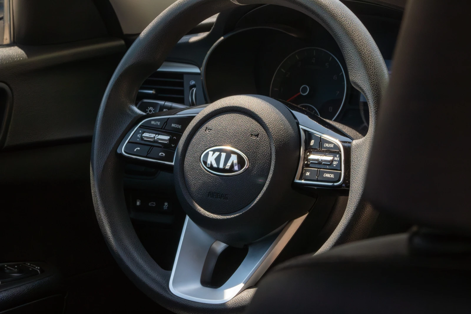 Kia K5  - изображение 6