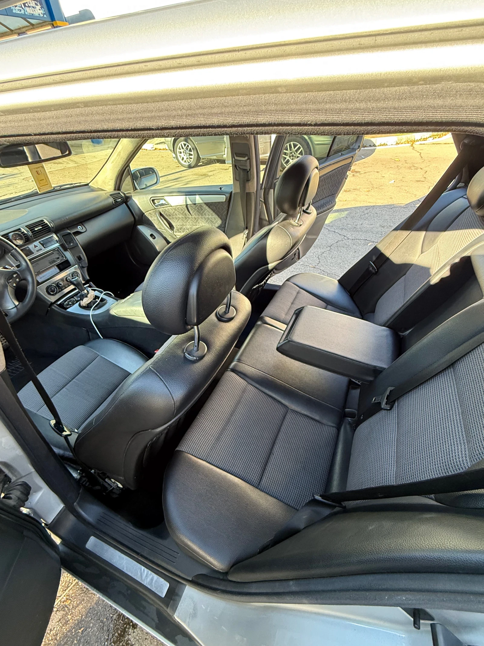 Mercedes-Benz C 220  - изображение 5