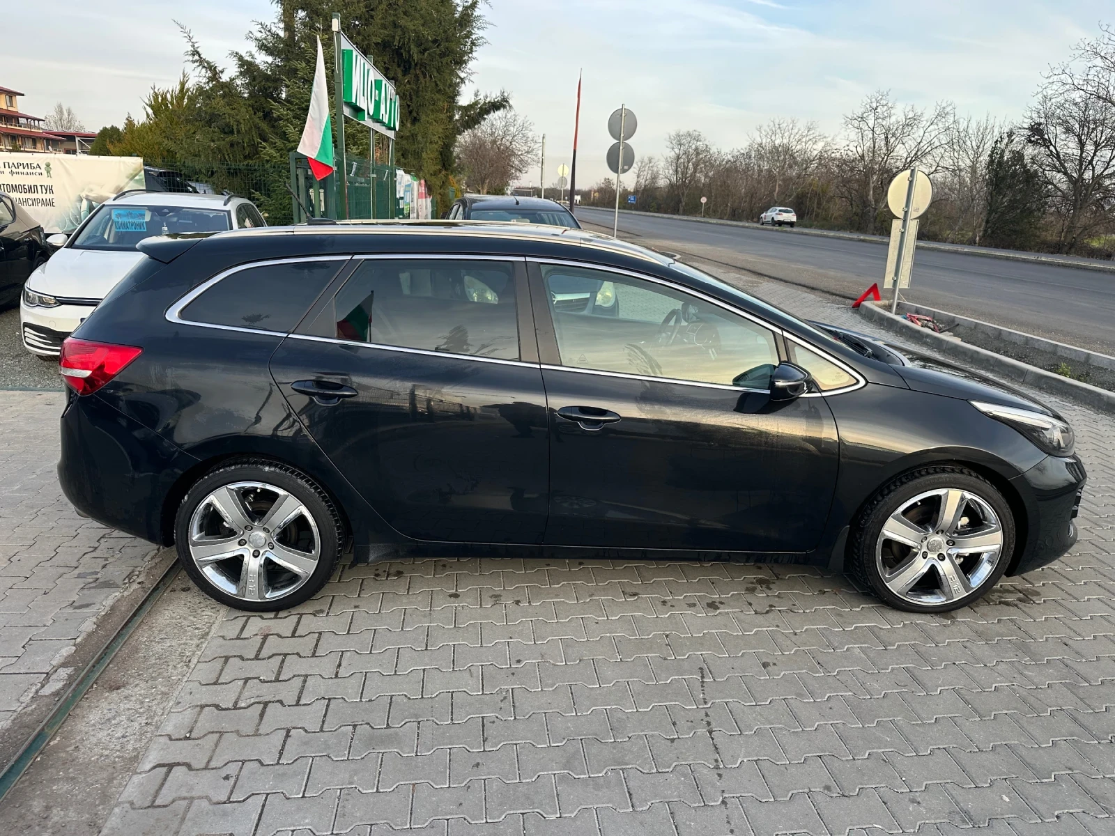 Kia Ceed 1.6crd 110к.с GT line Euro6 Led Navi  - изображение 4