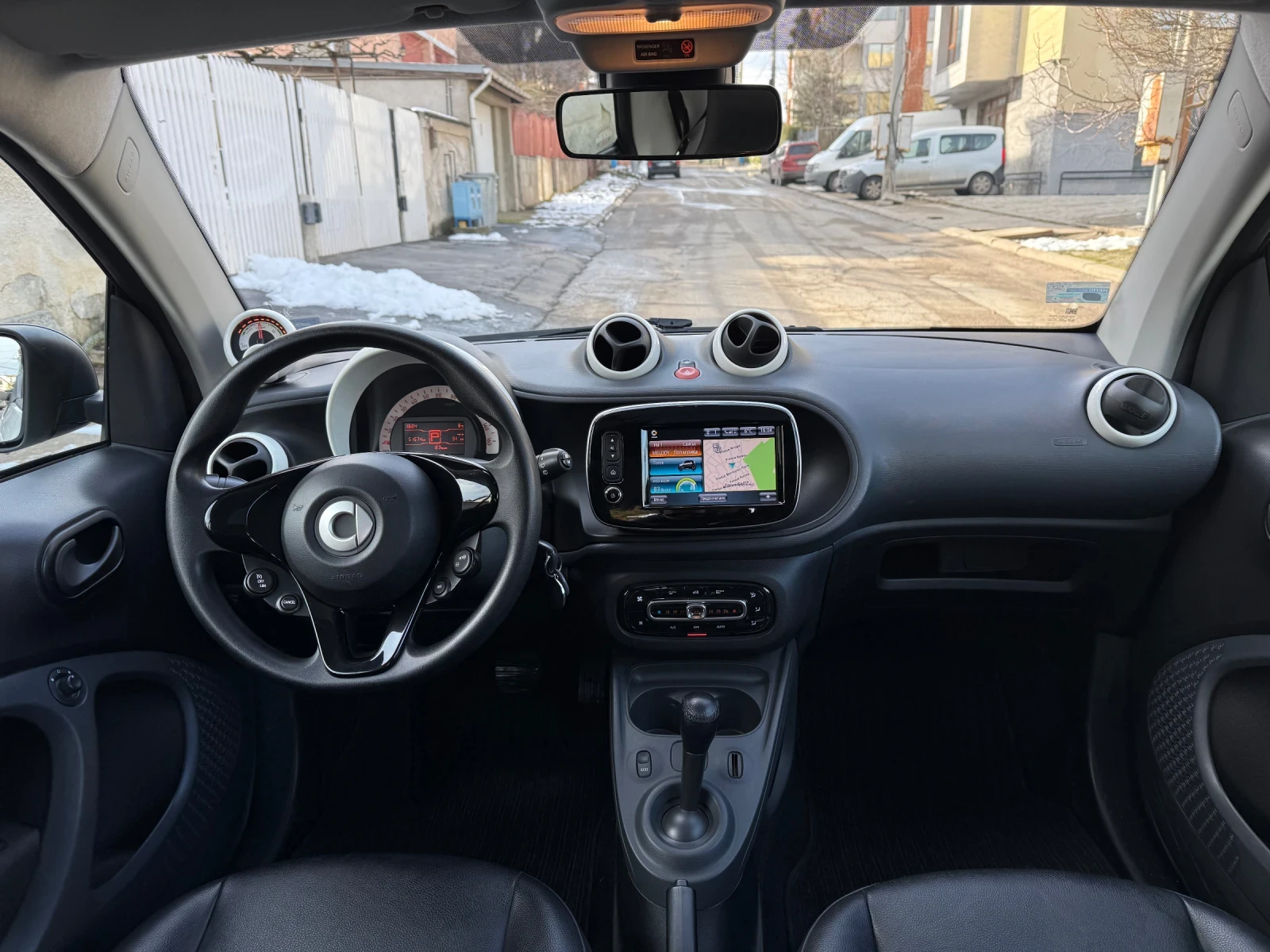 Smart Fortwo EV | Mobile.bg � ����������� 12