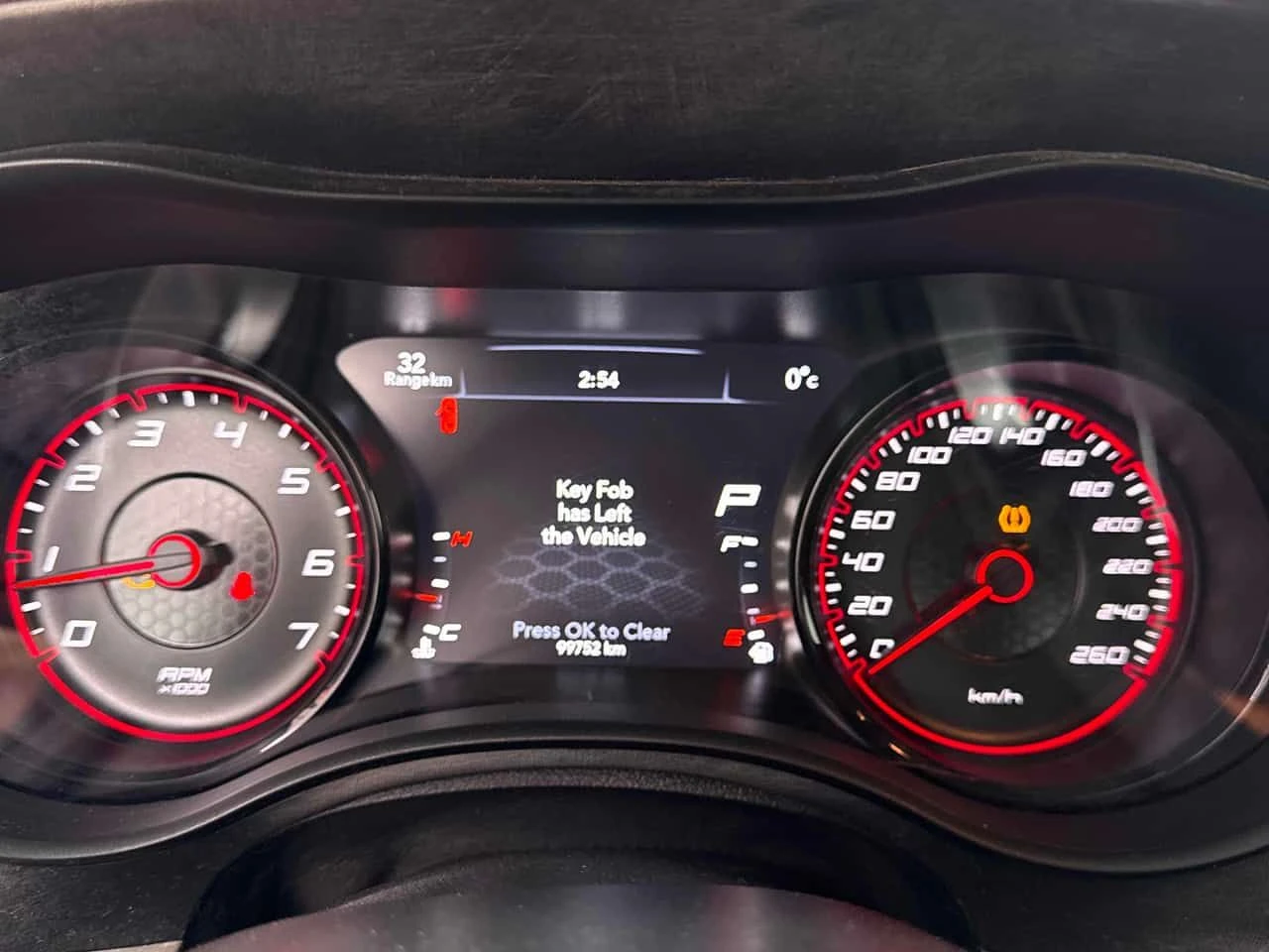 Dodge Charger * R/T RWD * CARFAX * ���� �� �� | Mobile.bg � ����������� 8