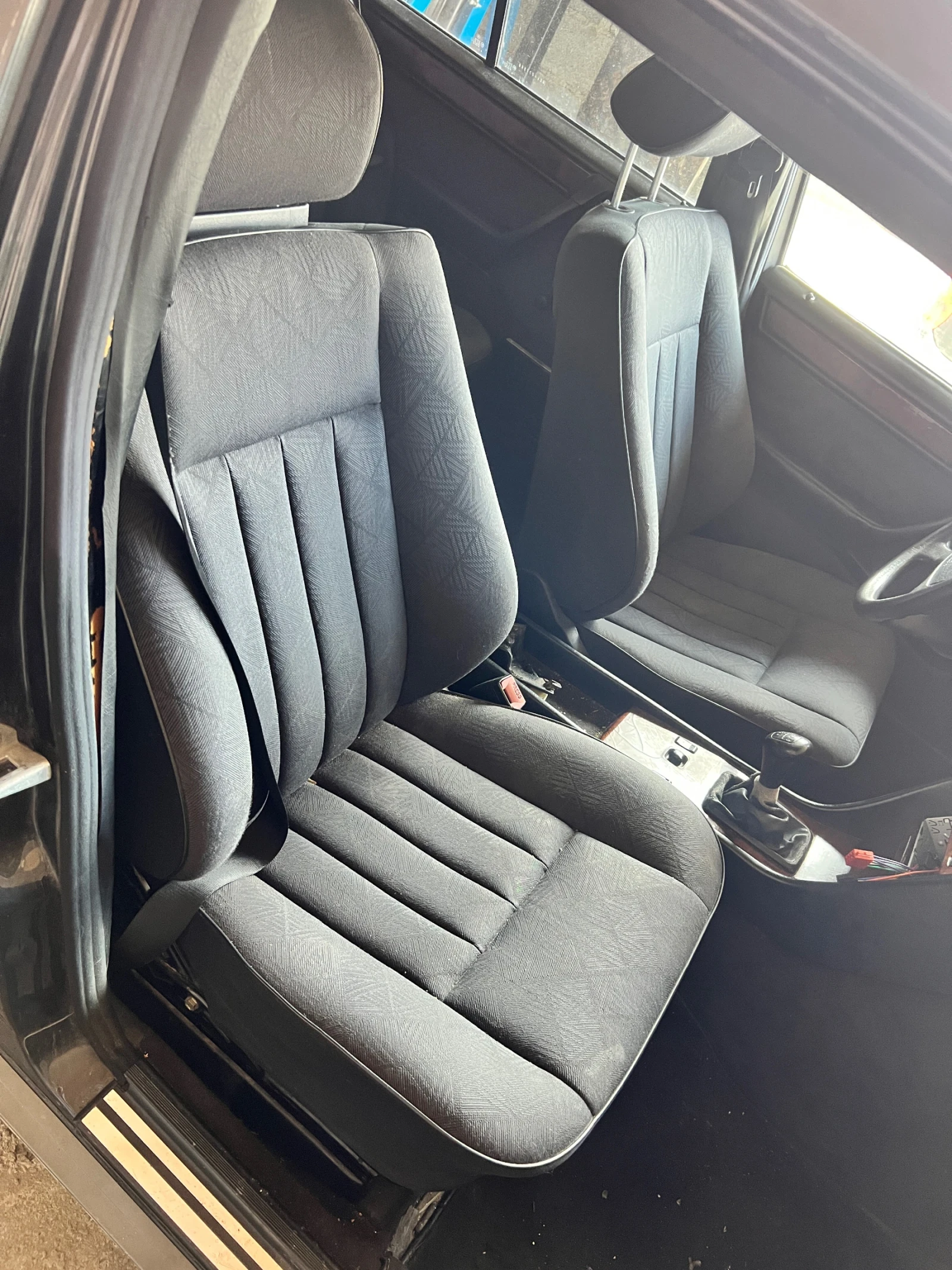 Mercedes-Benz 124 2.0i 136hp | Mobile.bg � ����������� 4
