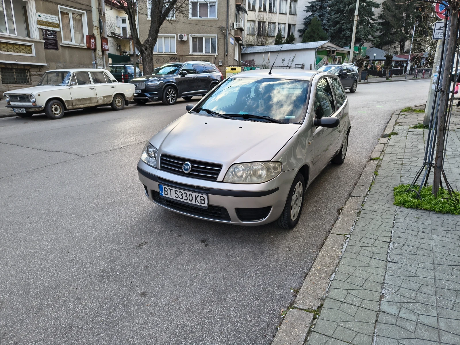 Fiat Punto Facelift - изображение 2