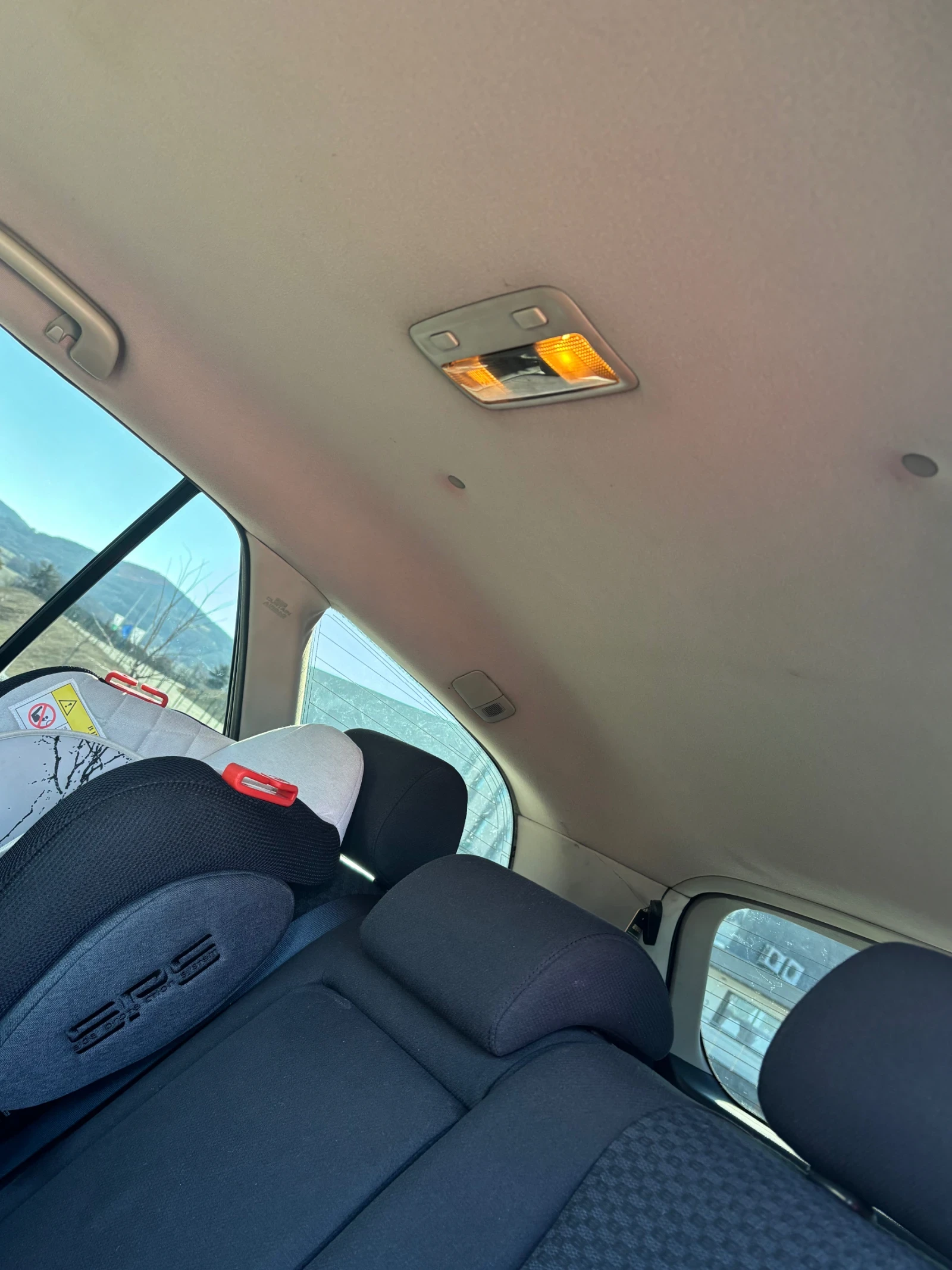 Toyota Avensis | Mobile.bg � ����������� 7