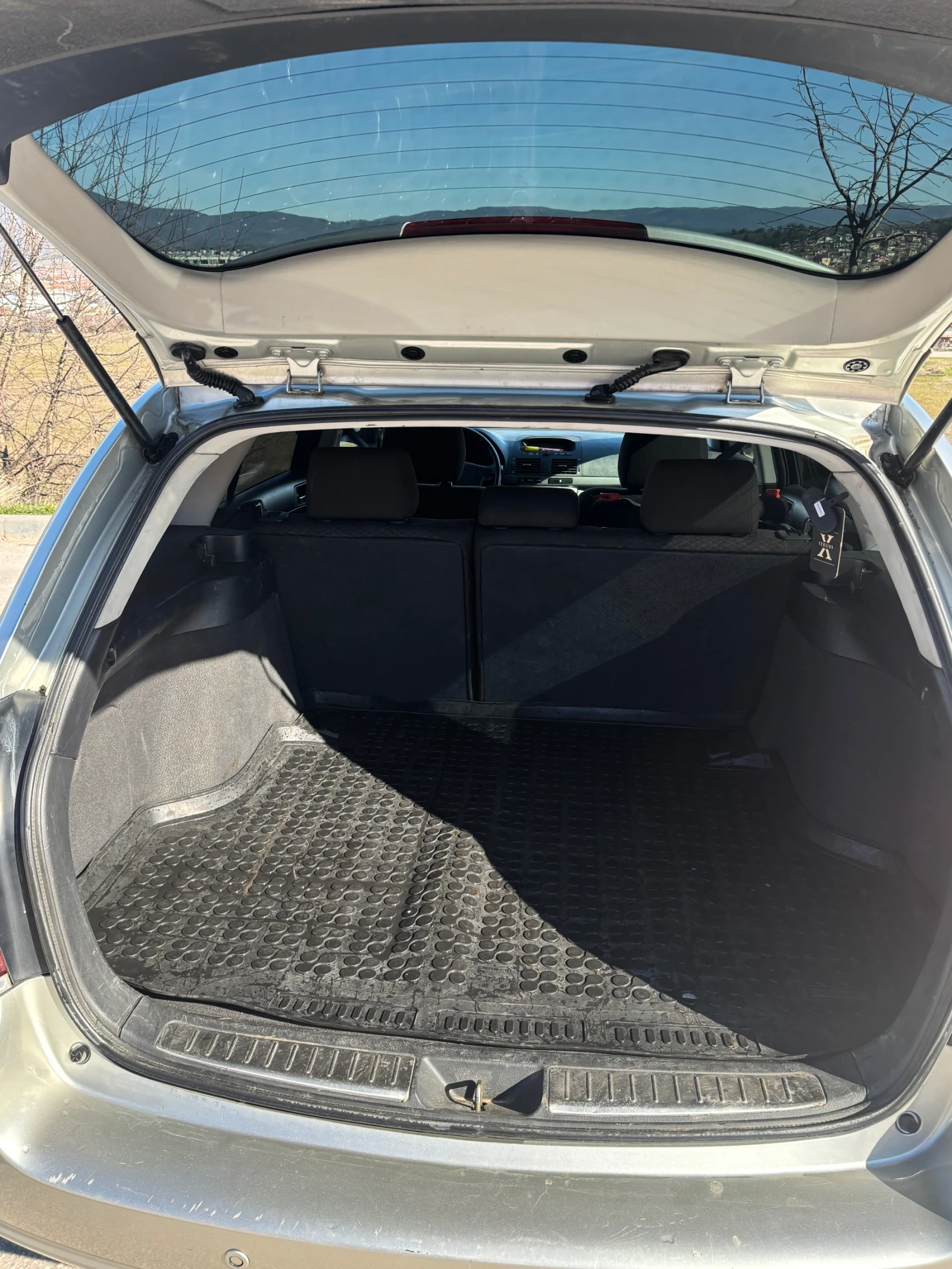 Toyota Avensis | Mobile.bg � ����������� 11