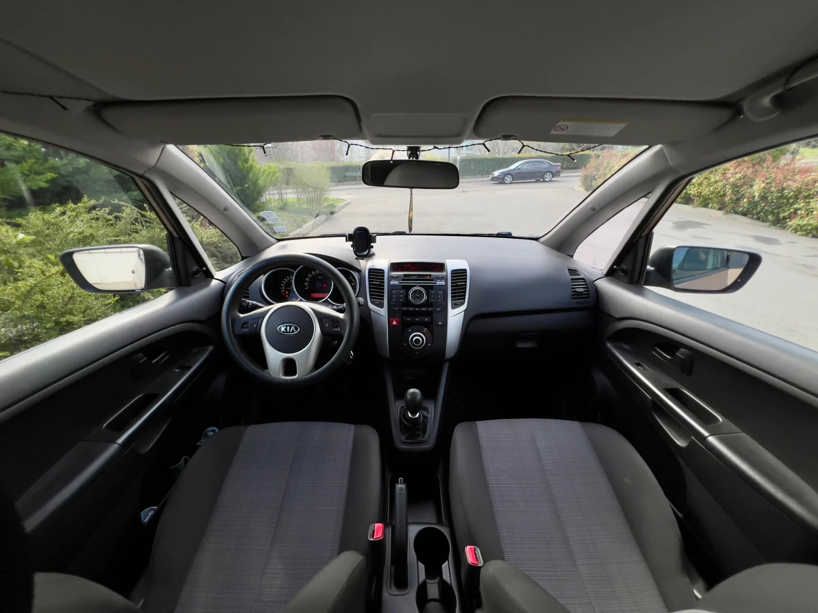 Kia Venga, снимка 5 - Автомобили и джипове - 54045159