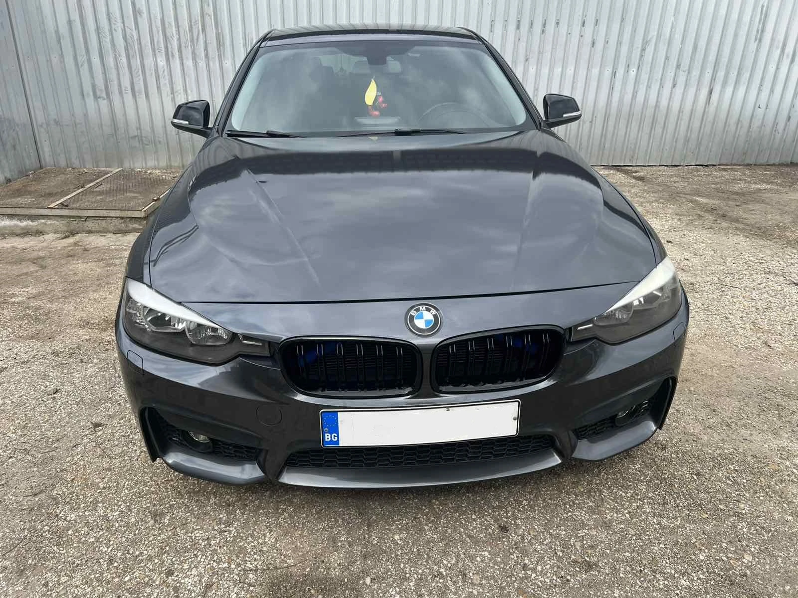 BMW 328 xDrive + M pack, снимка 2 - Автомобили и джипове - 54182193
