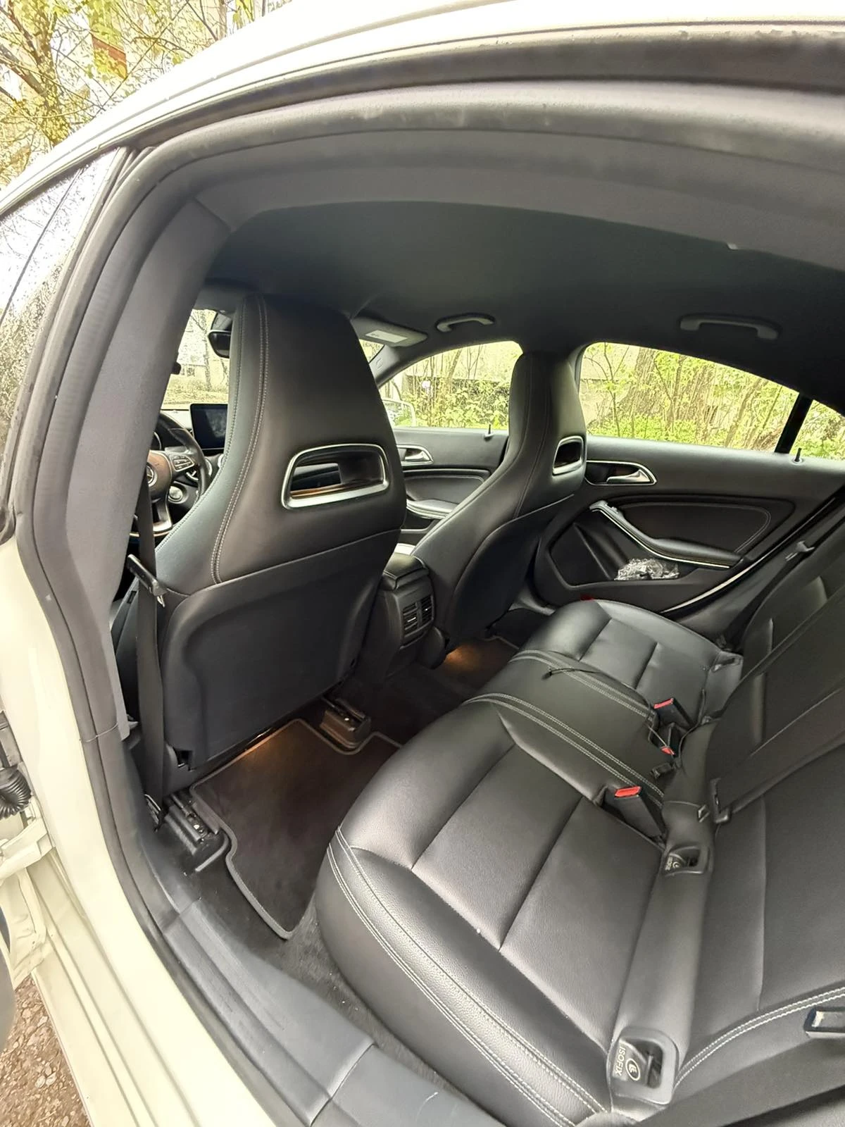 Mercedes-Benz CLA 250 �������* ������* ������ �����* CARPLAY* ������ | Mobile.bg � ����������� 7