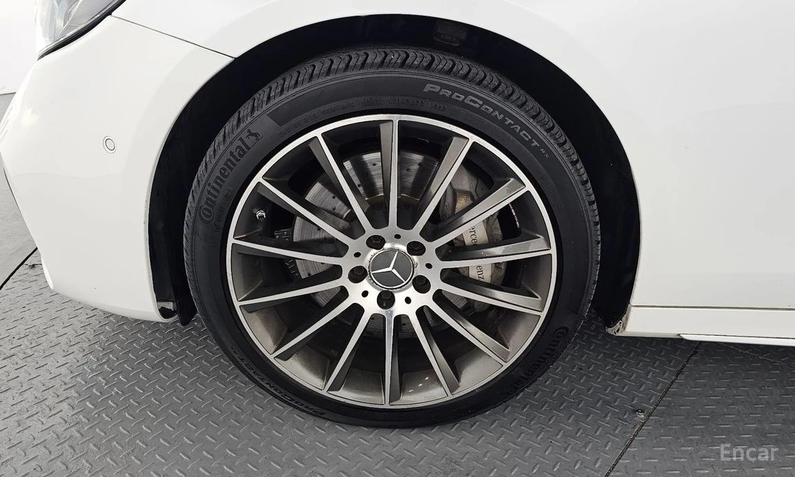 Mercedes-Benz E 350, снимка 5 - Автомобили и джипове - 54619047