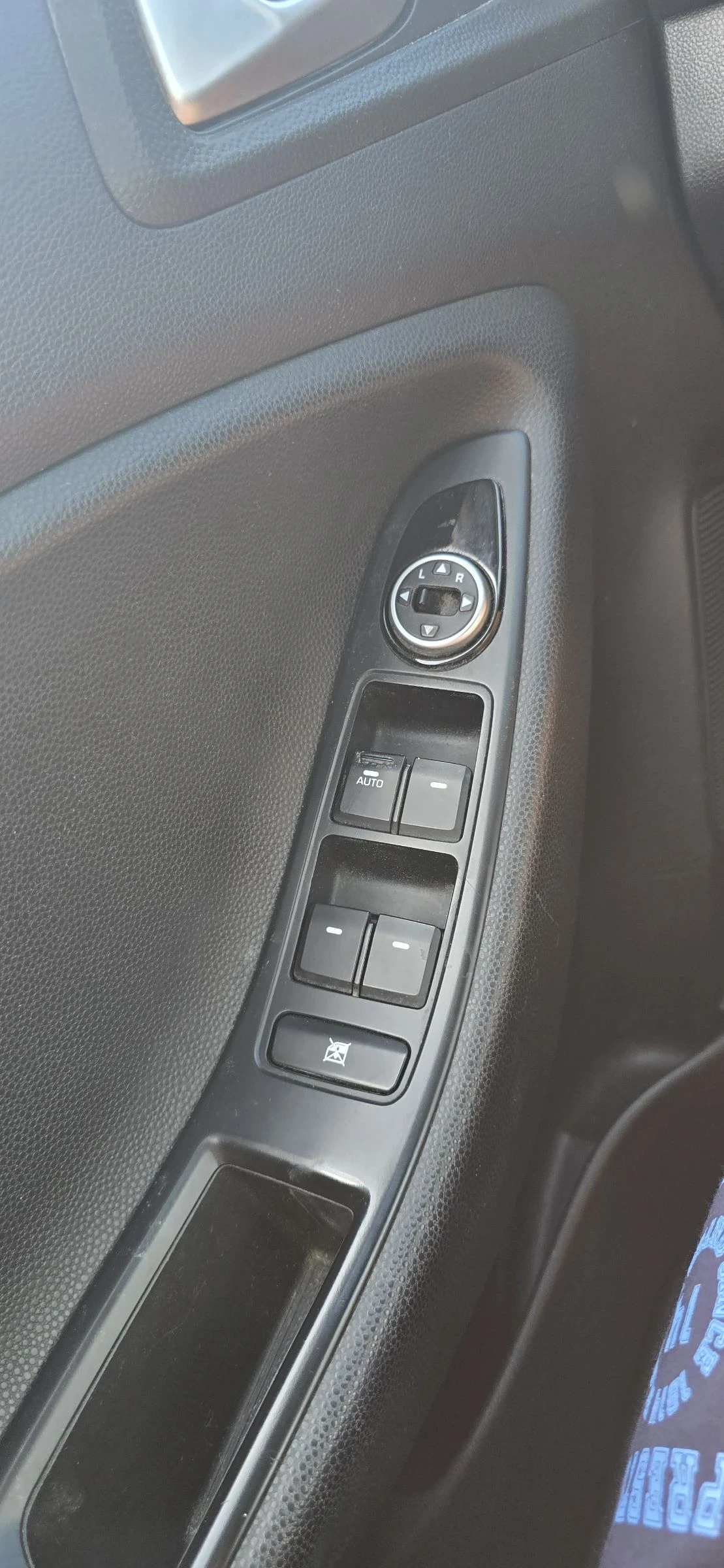 Hyundai I20 1.1 crdi, снимка 12 - Автомобили и джипове - 54634220