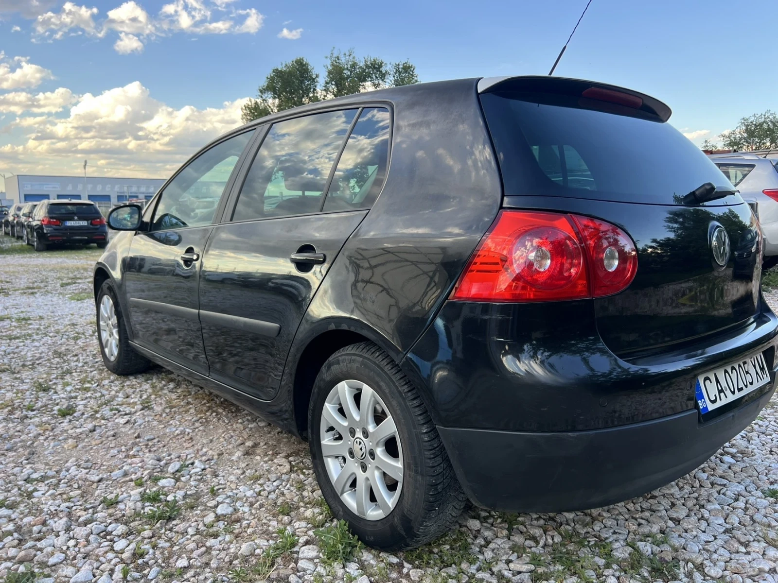 VW Golf 1.6 ГАЗ, снимка 3 - Автомобили и джипове - 54937038