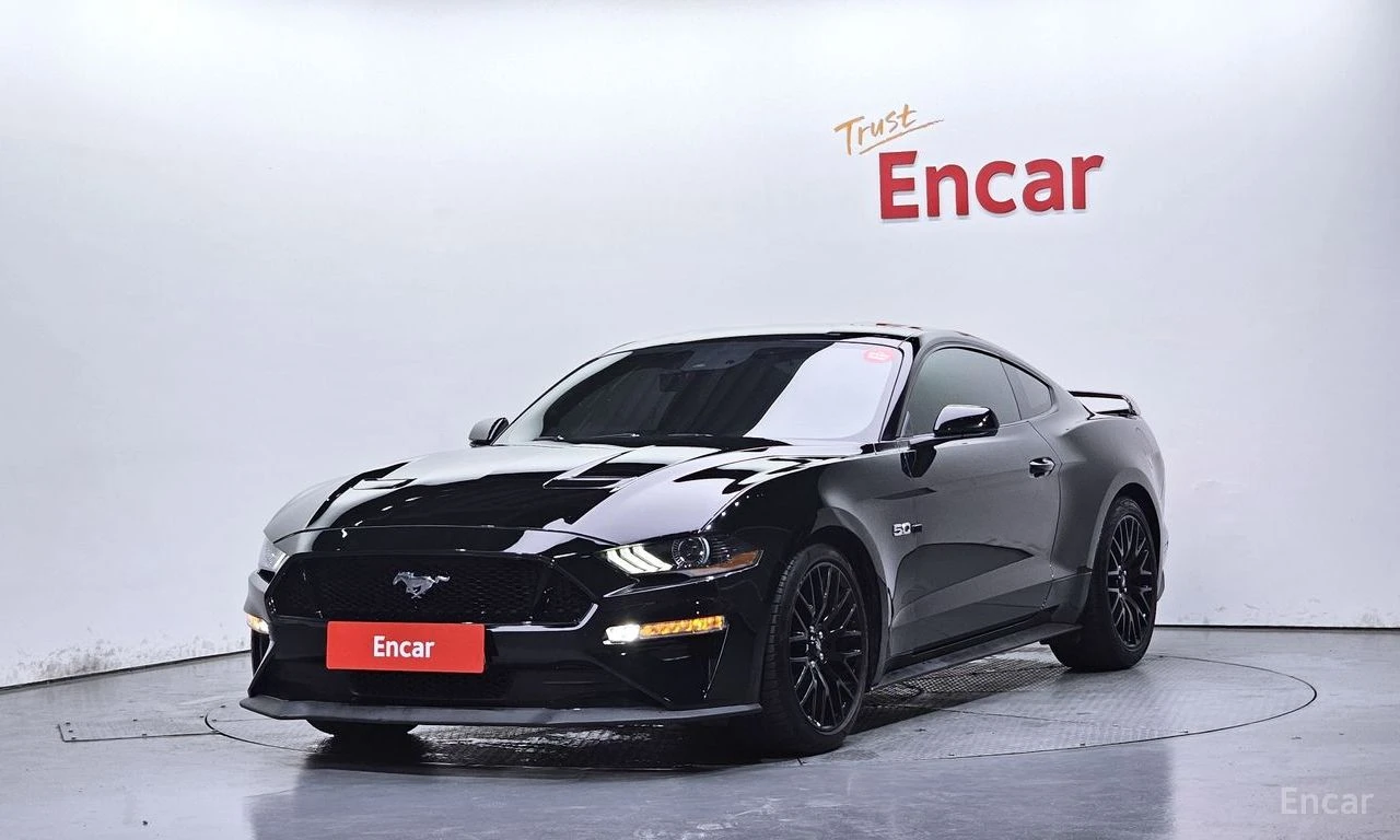Ford Mustang GT* 5.0* V8* ПОДГРЕВ* ОБДУХВАНЕ* КАМЕРА* КЕЙЛЕС* 