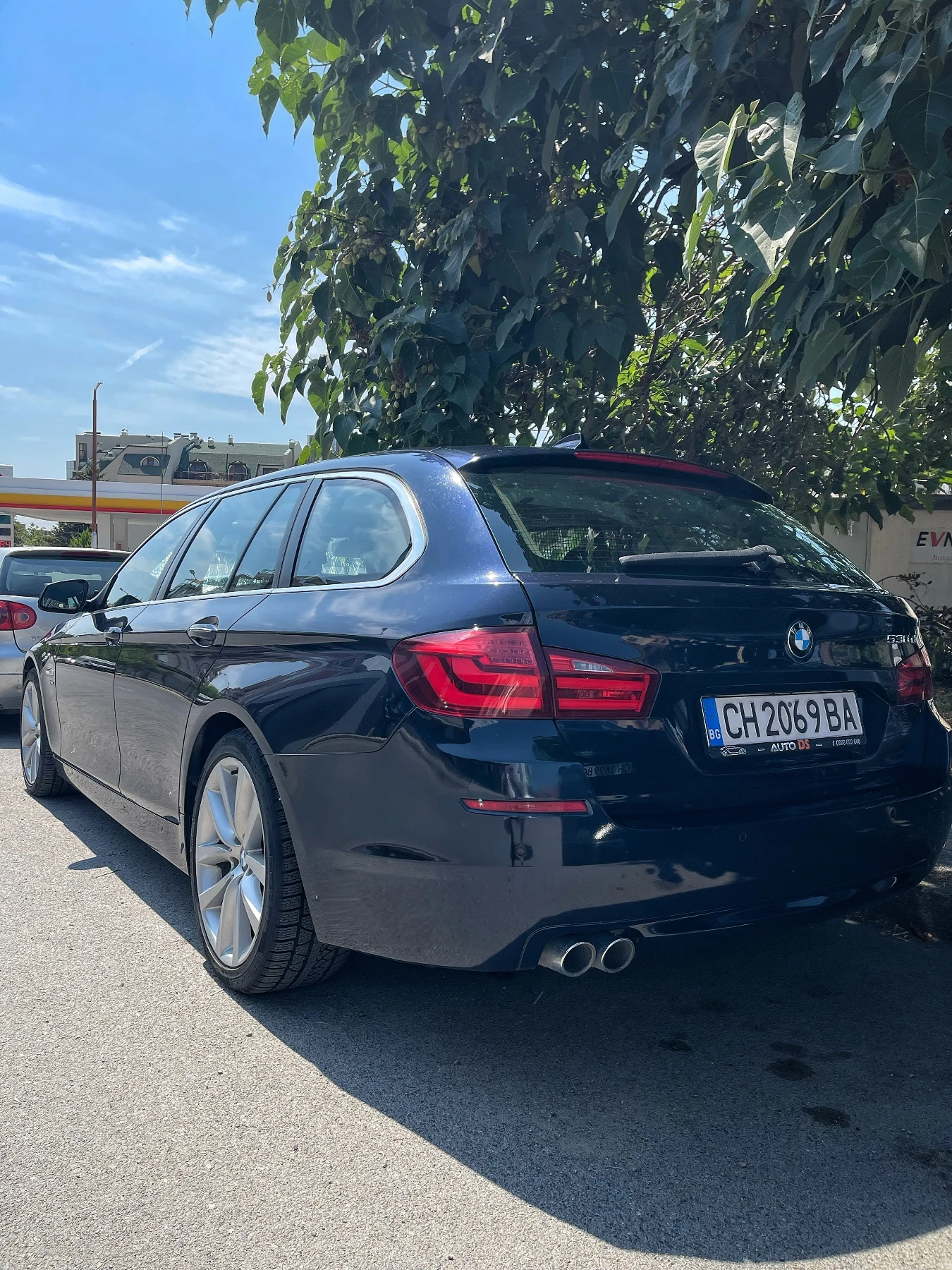 BMW 530 F11 XDRIVE, снимка 3 - Автомобили и джипове - 55338269