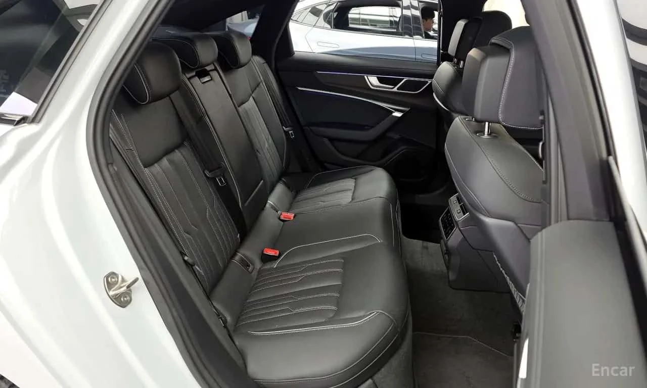 Audi A6 * Premium * ЦЕНА ДО БЪЛГАРИЯ, снимка 12 - Автомобили и джипове - 55579997