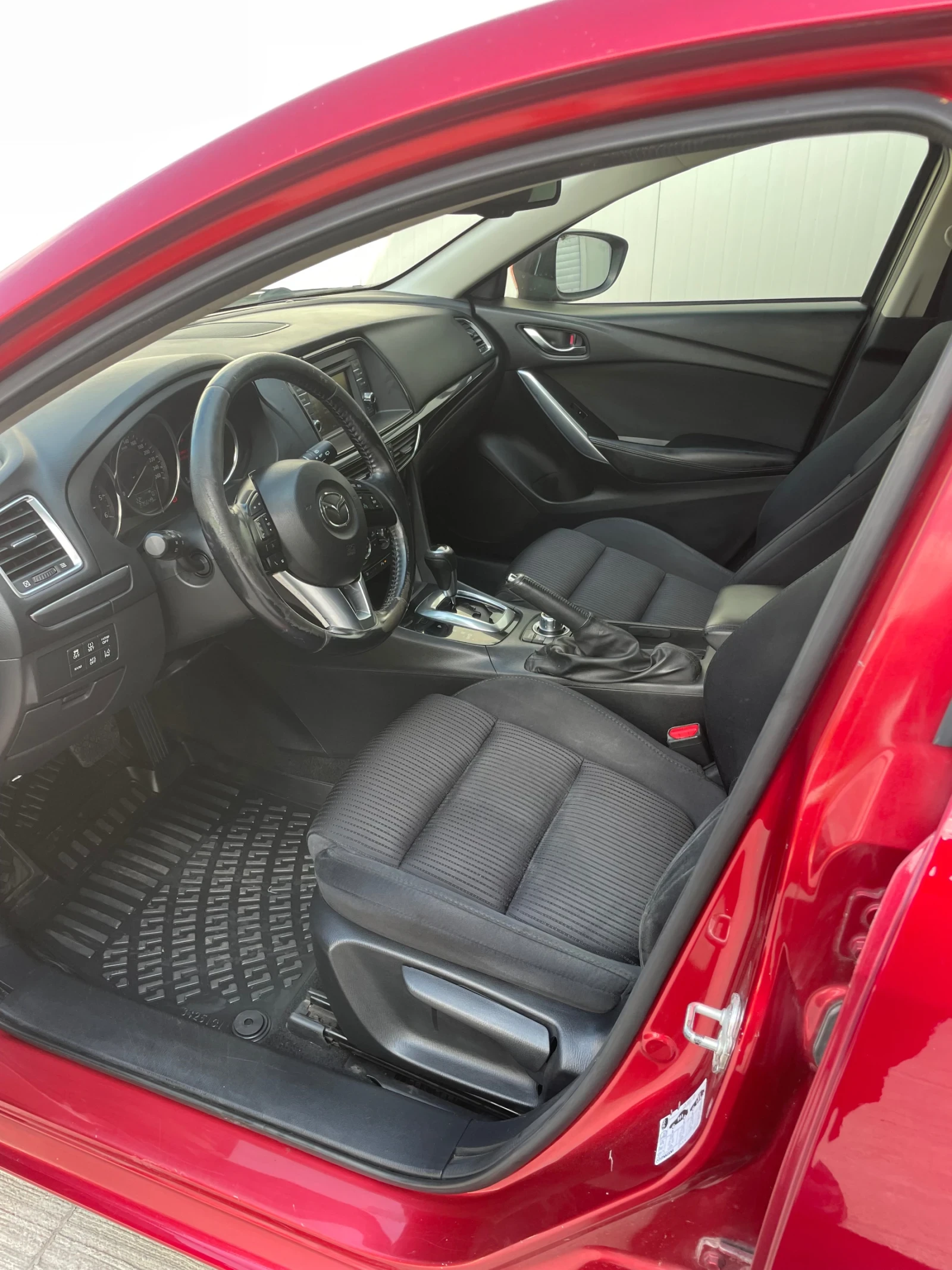 Mazda 6 2.2AkyactivD-150к.с., снимка 8 - Автомобили и джипове - 55881784