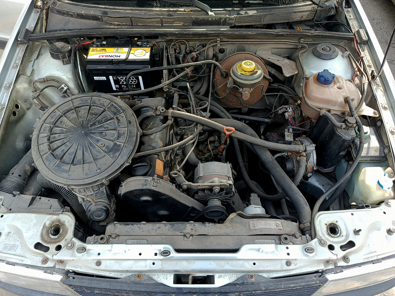 Audi 80 1.8S, снимка 6 - Автомобили и джипове - 55899093