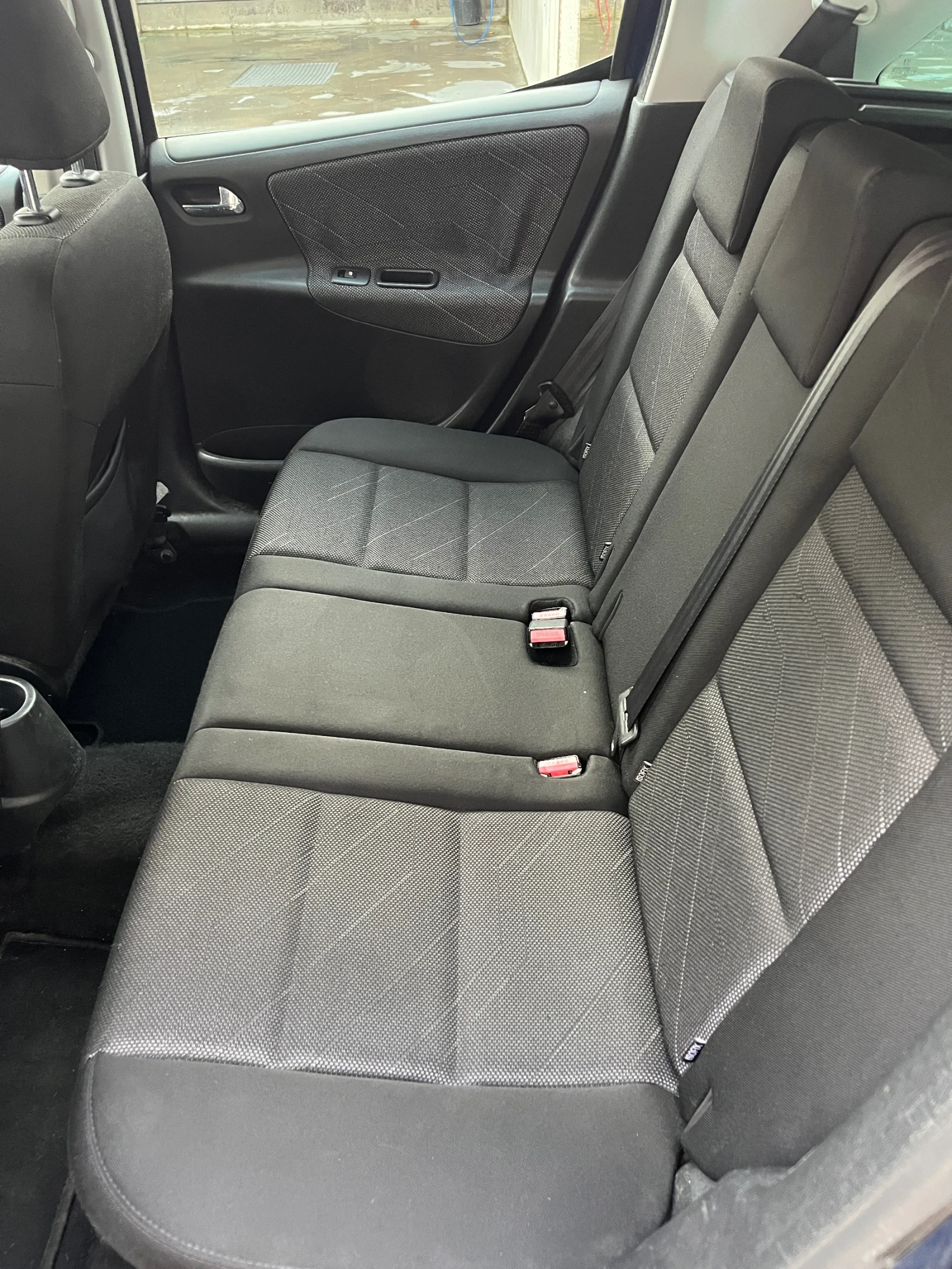 Peugeot 207 1.4 VTi, снимка 10 - Автомобили и джипове - 56201609