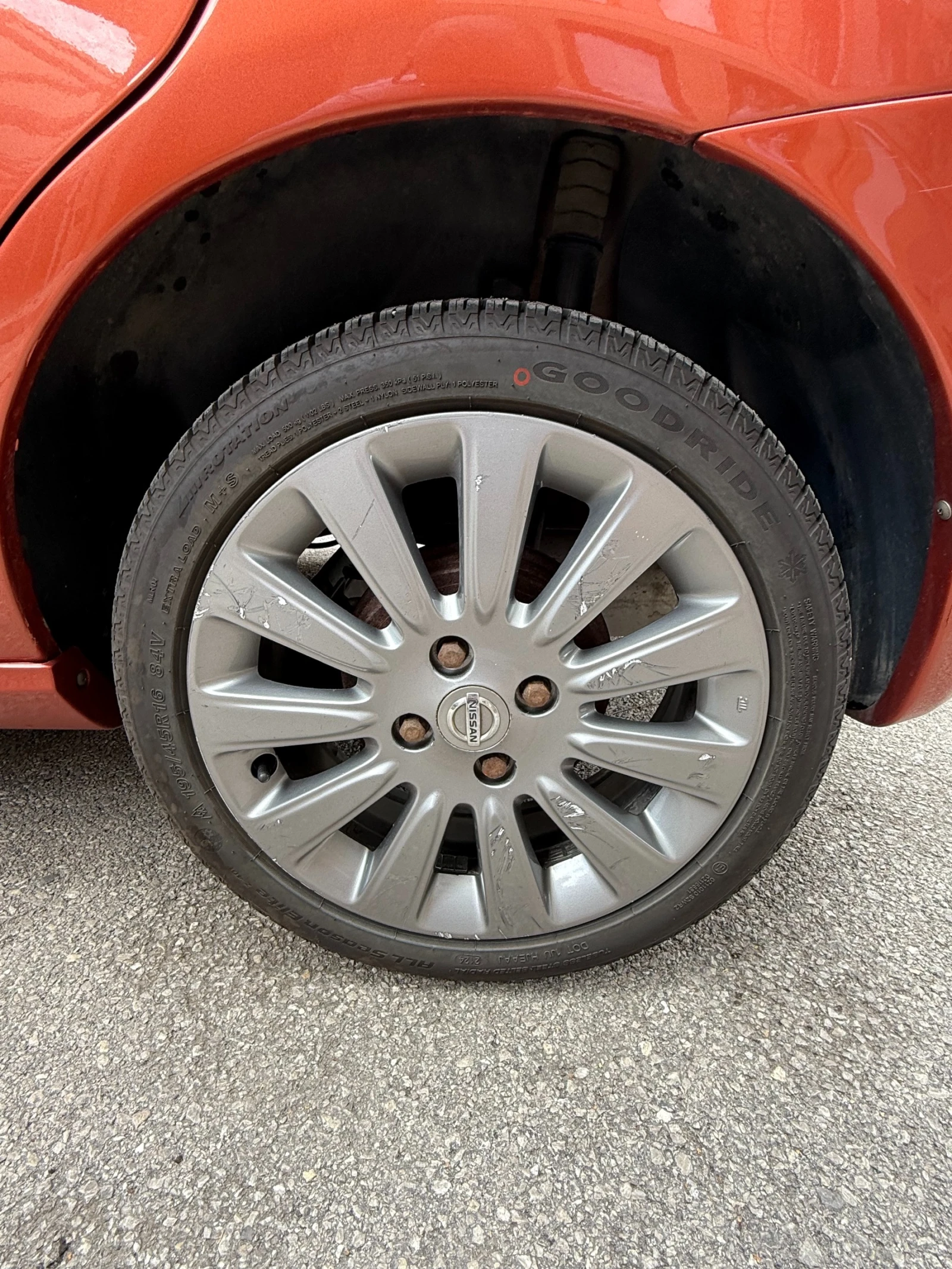 Nissan Micra, снимка 15 - Автомобили и джипове - 56444019