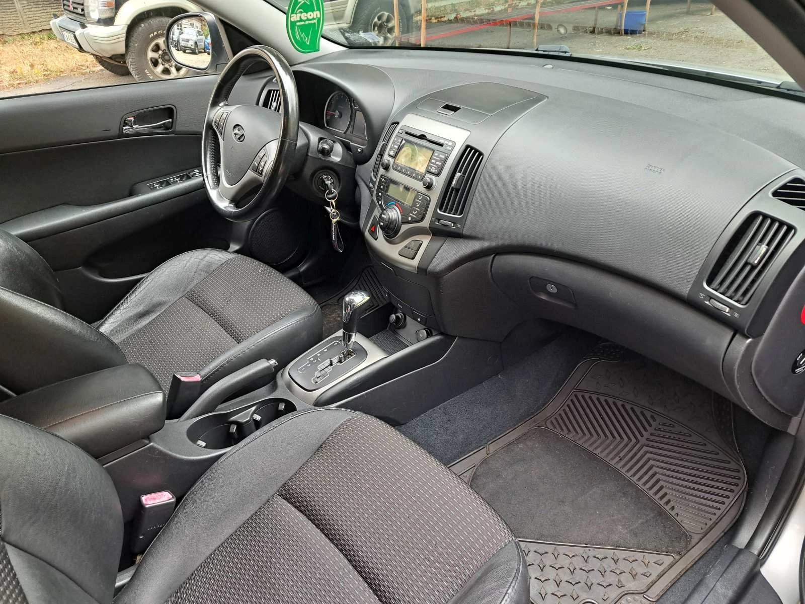 Hyundai I30 2.0 Газова уредба, снимка 4 - Автомобили и джипове - 56630404