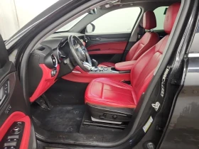 Alfa Romeo Stelvio TI * * RED INTERIOR * * CARFAX * * АВТО КРЕДИТ * *, снимка 8