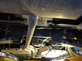 Alfa Romeo Stelvio TI * * RED INTERIOR * * CARFAX * * АВТО КРЕДИТ * *, снимка 15