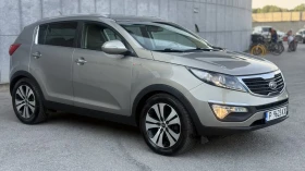     Kia Sportage AWD