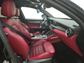 Alfa Romeo Stelvio 2.0T * TI SPORT * RED INTERIOR * CARFAX *  | Auto.bg — изображение 12