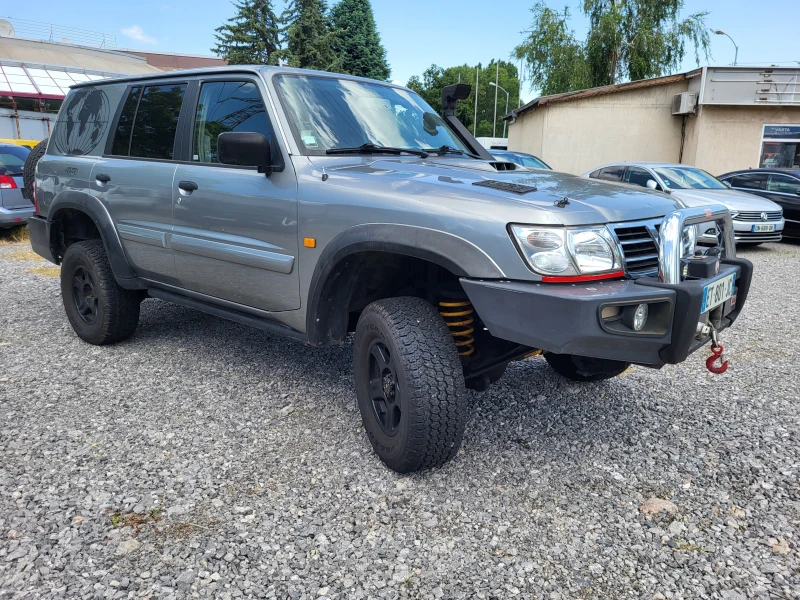 Nissan Patrol 3.0/АВТОМАТ/ФЕЙСЛИФТ , снимка 2 - Автомобили и джипове - 48613466