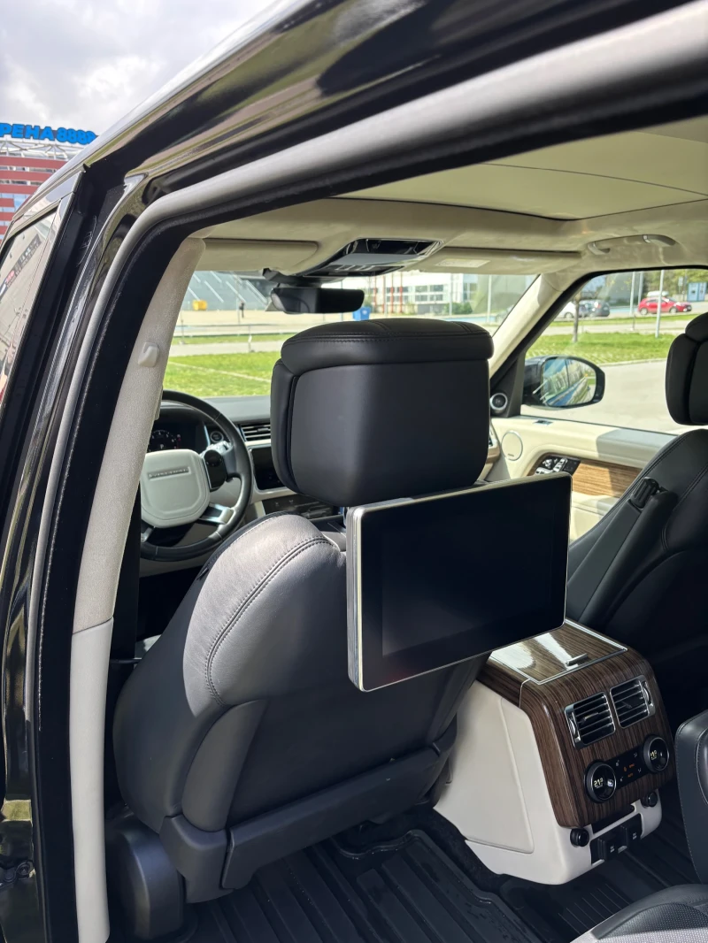 Land Rover Range rover, снимка 8 - Автомобили и джипове - 52126355