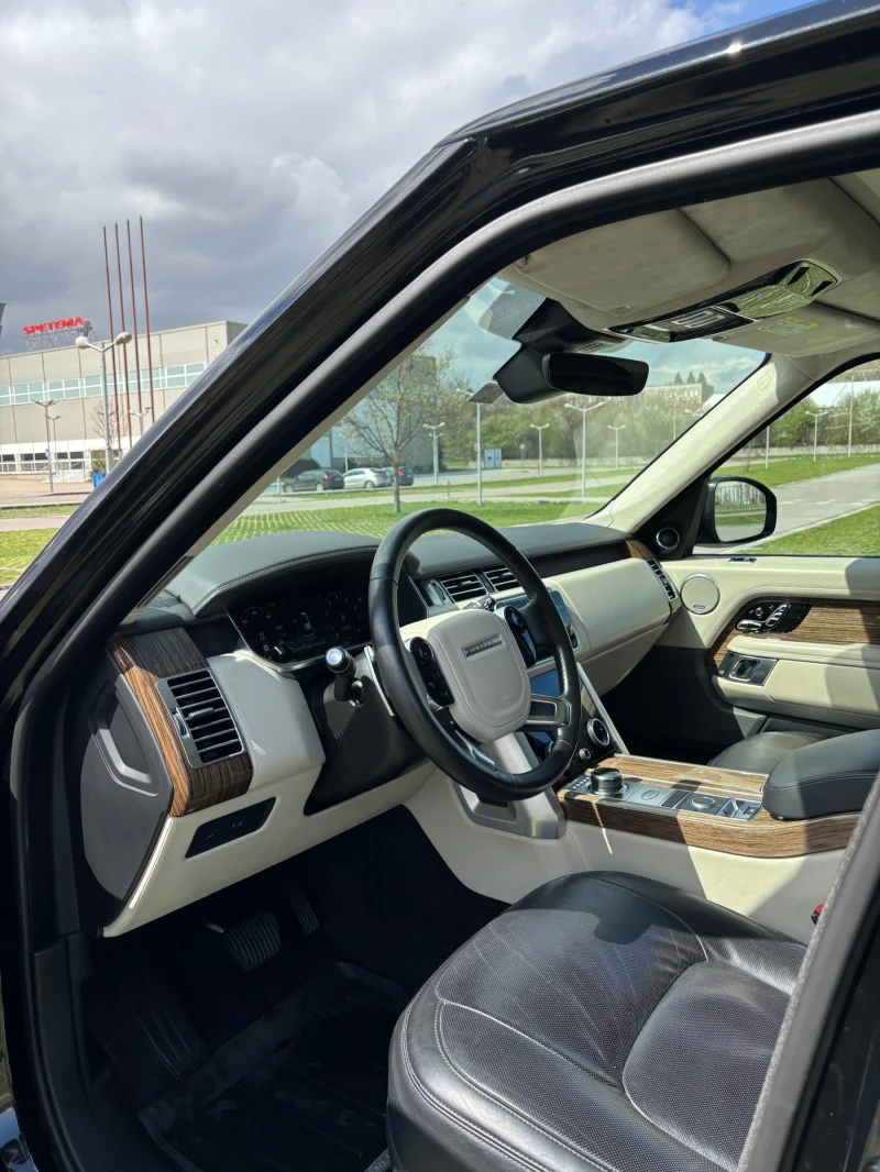 Land Rover Range rover, снимка 9 - Автомобили и джипове - 52126355