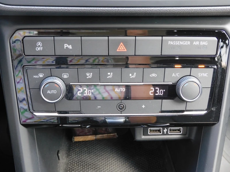 VW T-Cross Life 1.0 TSI BMT DSG, снимка 12 - Автомобили и джипове - 53020283