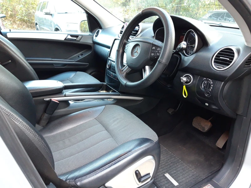 Mercedes-Benz ML 280 Mercedes ML 280 4 matic, снимка 5 - Автомобили и джипове - 52078660