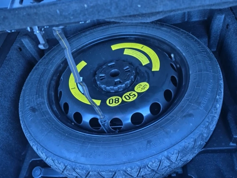 Mercedes-Benz GLE 350 D * CARFAX * ФИНАНСИРАНЕ, снимка 14 - Автомобили и джипове - 52769331