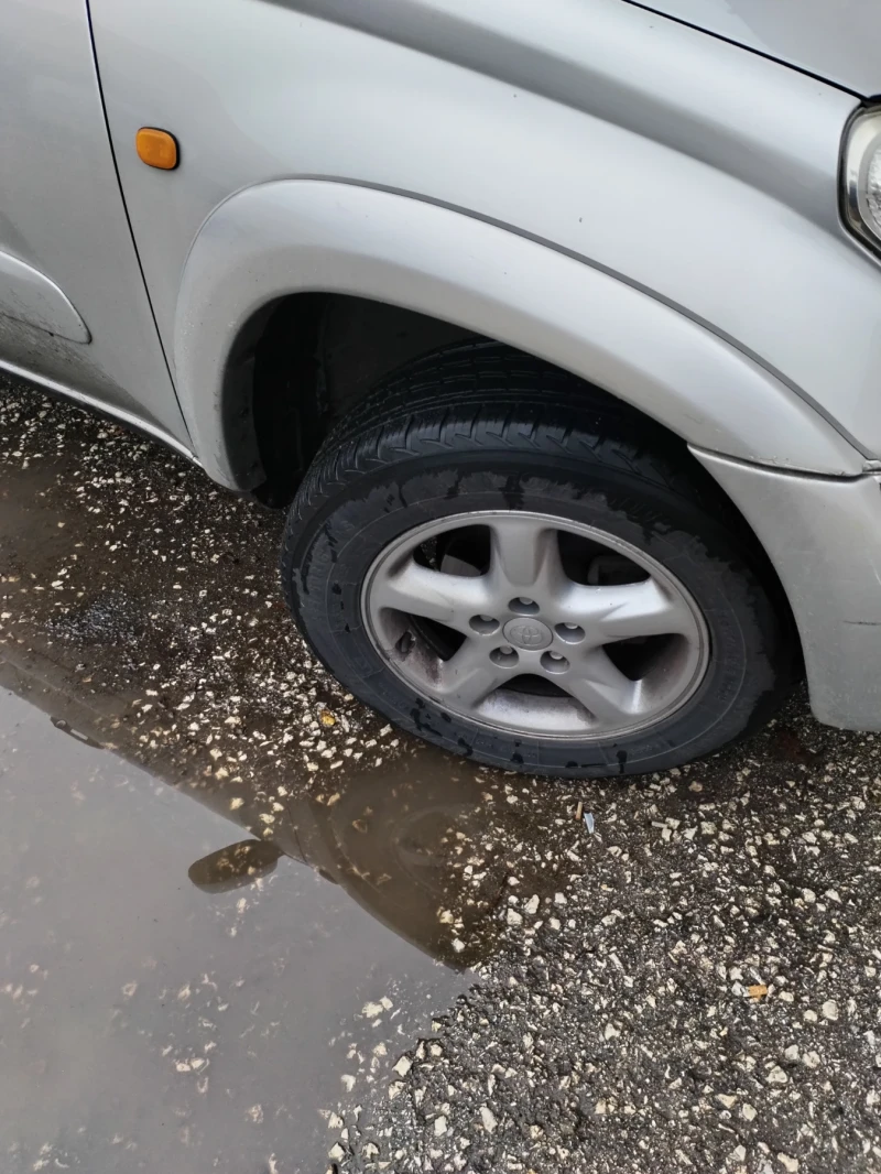 Toyota Rav4, снимка 16 - Автомобили и джипове - 53134744