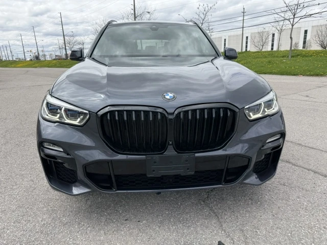 BMW X5 xDrive 40i/Crystal Package/Laser Lights/Air Suspen, снимка 5 - Автомобили и джипове - 55067318