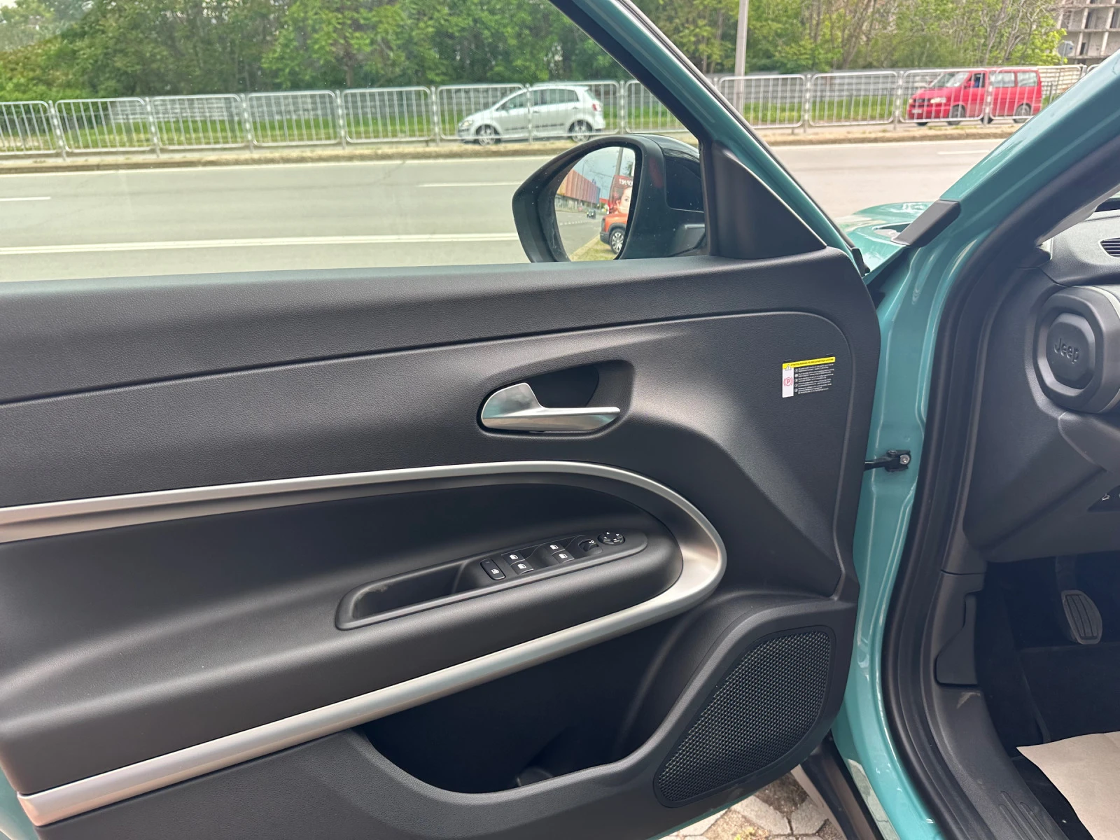 Jeep Avenger New JEEP AVENGER 1.2 Petrol 100 hp | Mobile.bg   14