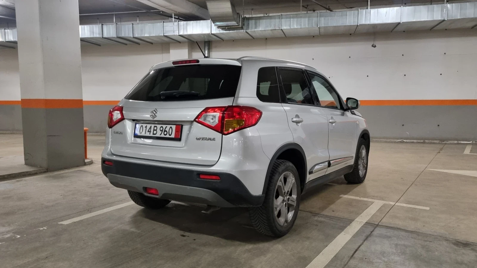 Suzuki Vitara 1.6 120к.с. Euro 6b - изображение 6