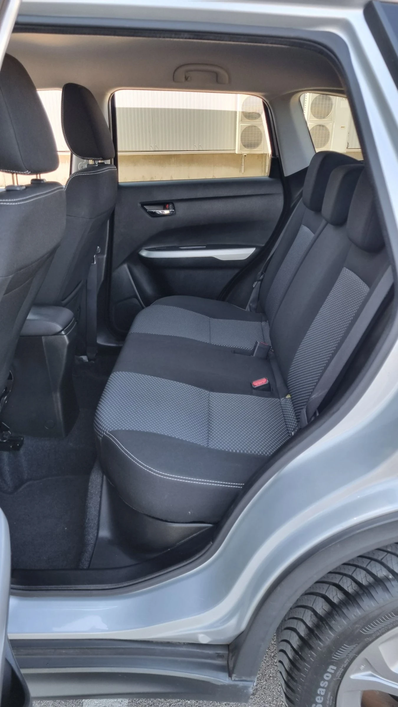 Suzuki Vitara 1.6 120к.с. Euro 6b | Mobile.bg — изображение 12